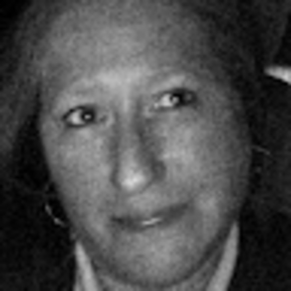 Meet your Posher, Ruth - Picture 1 of 1